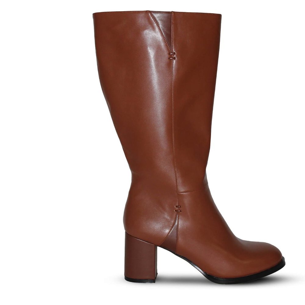 Vittoria Large Size Women Brown Boots, Sizes 10-15